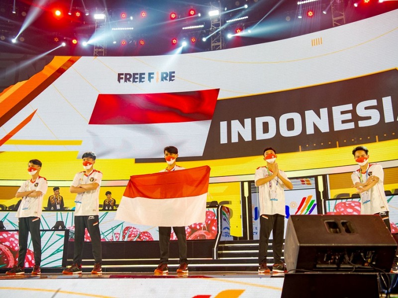 Perwakilan DG Esports Dunia Games Telkomsel Sukses Hantarkan Indonesia Membawa Medali Perak di Ajang SEA Games Vietnam 2021