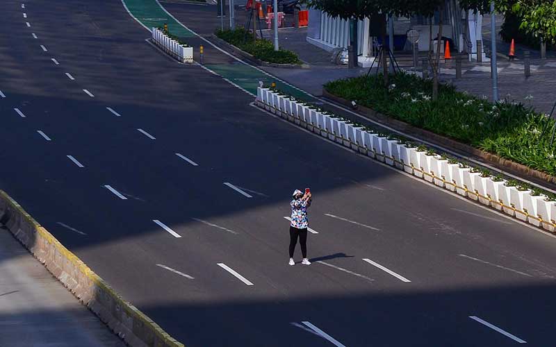 Foto-Foto Kesunyian Ibu Kota Saat Penerapan PPKM Darurat