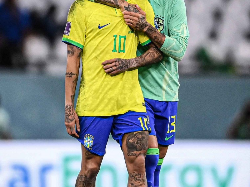 Deretan Foto Neymar Nangis saat Brasil Tersingkir dari Piala Dunia 2022