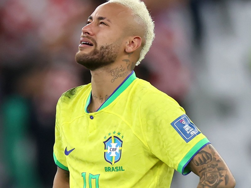 Deretan Foto Neymar Nangis saat Brasil Tersingkir dari Piala Dunia 2022