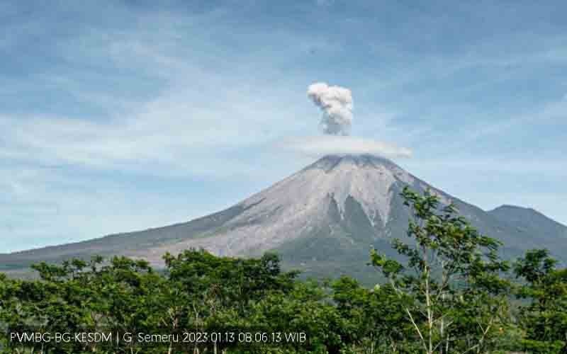 Kondisi erupsi Gunung Kerinci/Foto Warga