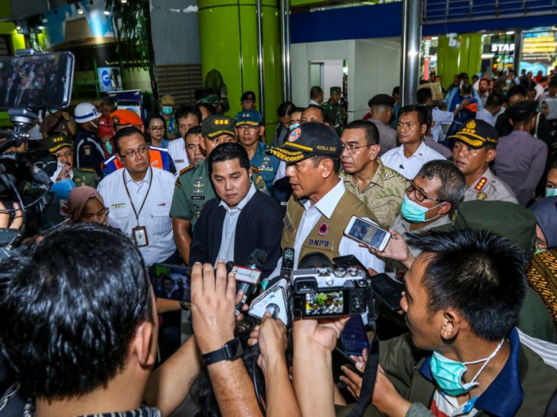 Menteri BUMN Erick Thohir meninjau langsung ke Stasiun Gambir