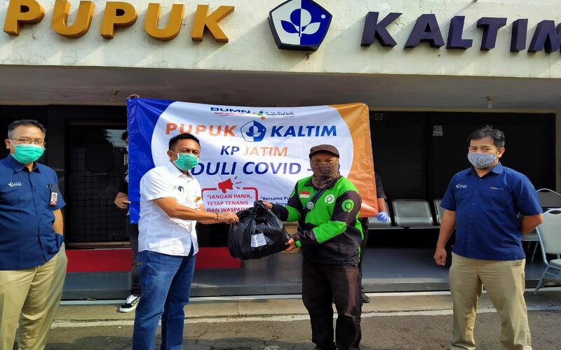 Pupuk Kaltim Salurkan Bantuan Antisipasi Covid -19 di Surabaya