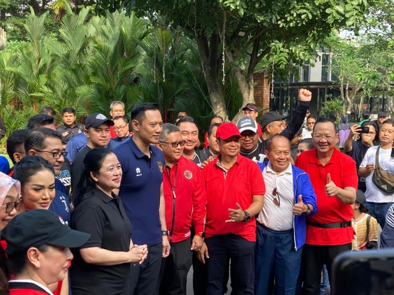 Potret Keakraban Puan dan AHY Saat Bertemu di GBK Pagi Ini