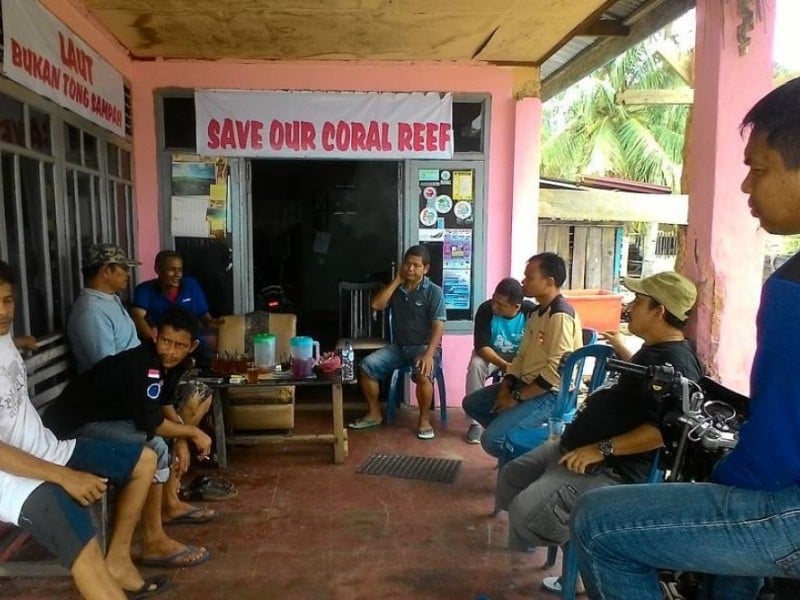 Menjaga Tarian Karang dari Tepian Sungai Pinang