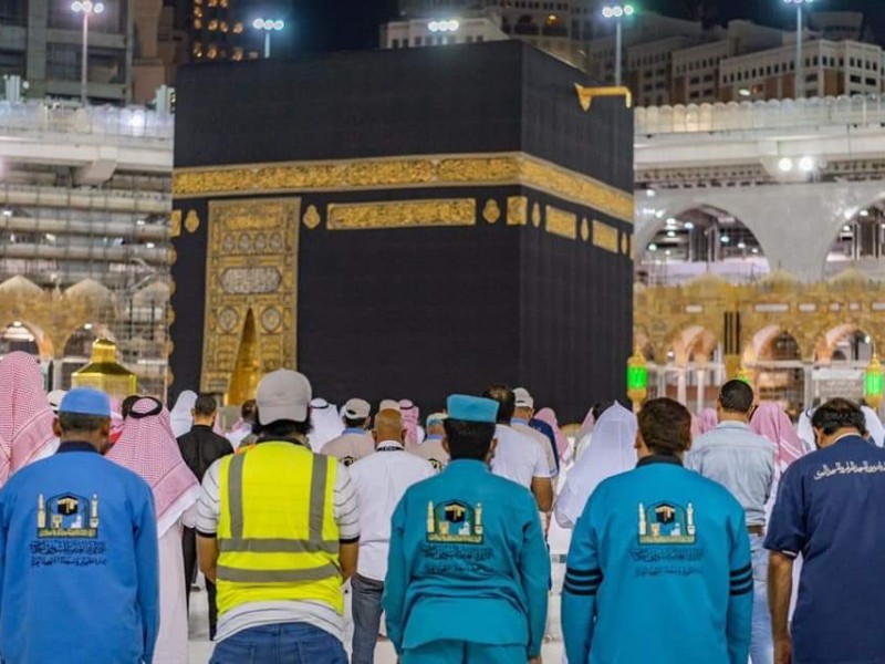 Masjidil Haram Sunyi, Begini Suasana Salat Tarawih di Depan Kabah