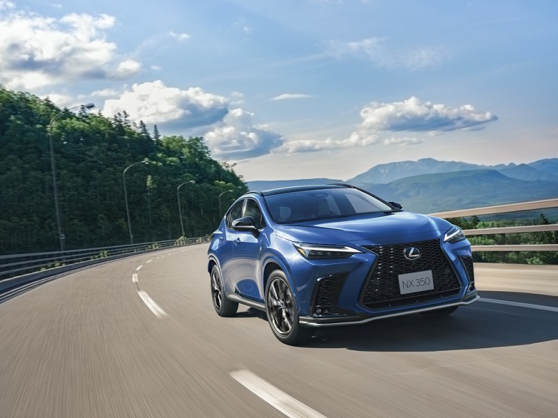 GJAW 2022, Lexus Memperkenalkan Teknologi Terbaru Plug-in Hybrid Electric