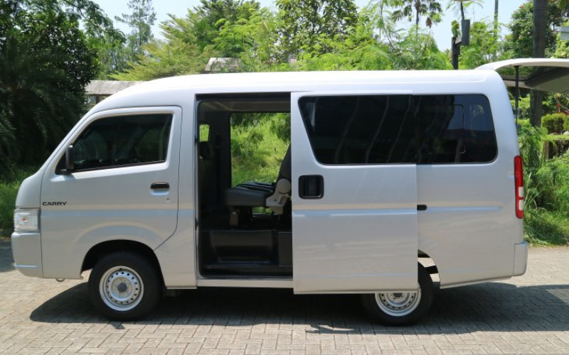 Suzuki Hadirkan New Carry Minibus dan Blind Van, Ini Harganya