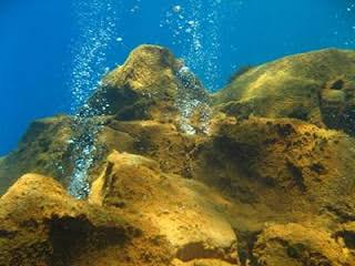 Ternyata Ada 6 Gunung Aktif di Bawah Laut Indonesia, Terdalam 5.000 Meter