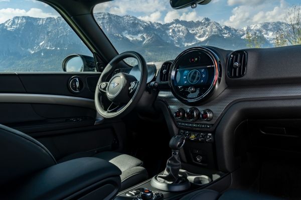 MINI Countryman Terbaru Mengejar Target Penambahan