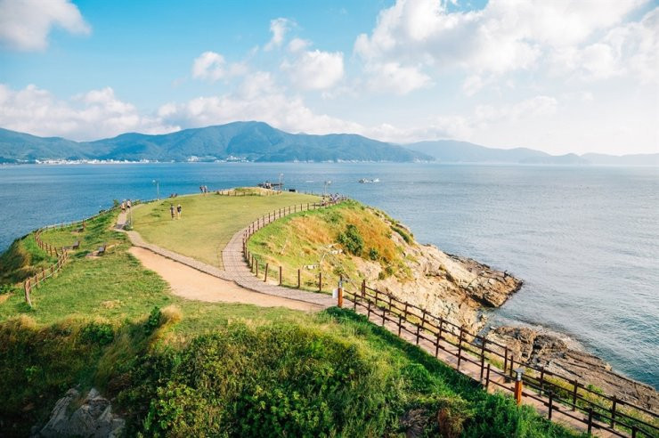 Tempat Tersembunyi di Korea Selatan ini Cocok untuk Bulan Madu