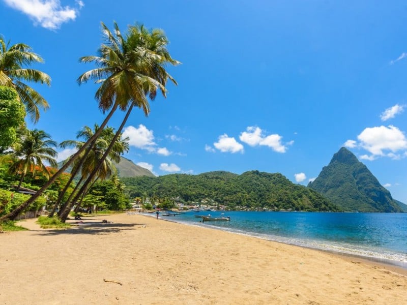 beach pantai Saint Lucia