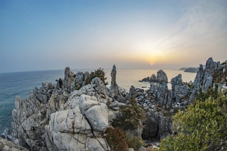 Tempat Tersembunyi di Korea Selatan ini Cocok untuk Bulan Madu