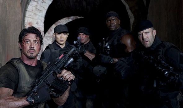 Sinopsis Film The Expendables, Misi Tentara Bayaran. Tayang di Bioskop Trans TV Malam Ini