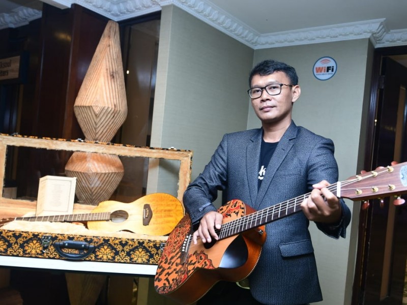 BatiksoulGuitars, Gitar Butik Asal Solo yang Mendunia