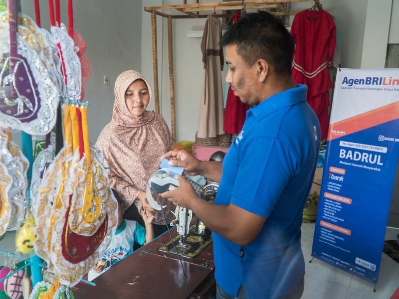 Pacu Pemulihan Ekonomi Nasional, BRI Gencarkan Transaksi Keuangan Masyarakat Lewat AgenBRILink