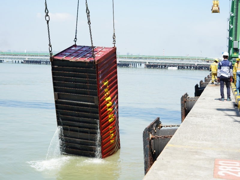 Terminal Teluk Lamong: Operasional Pelayanan Petikemas Dipastikan Tetap Lancar