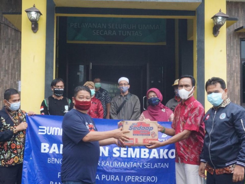 Tanggap Banjir Kalsel, Angkasa Pura I Salurkan Bantuan