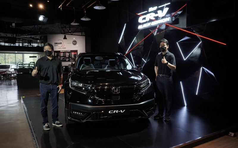 Lebih Mahal Rp15 Juta, Ini Detail Honda CR-V Black Edition