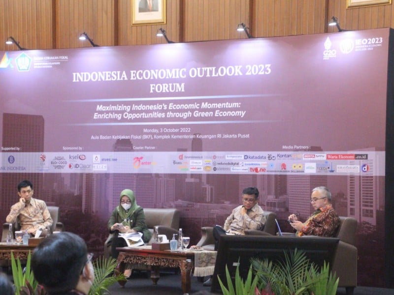 Indonesia Economic Outlook 2023: Ajang Diskusi Perekonomian Masa Depan