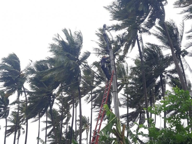 Cuaca Ekstrem, PLN Berupaya Normalkan Listrik di Kepulauan Selayar