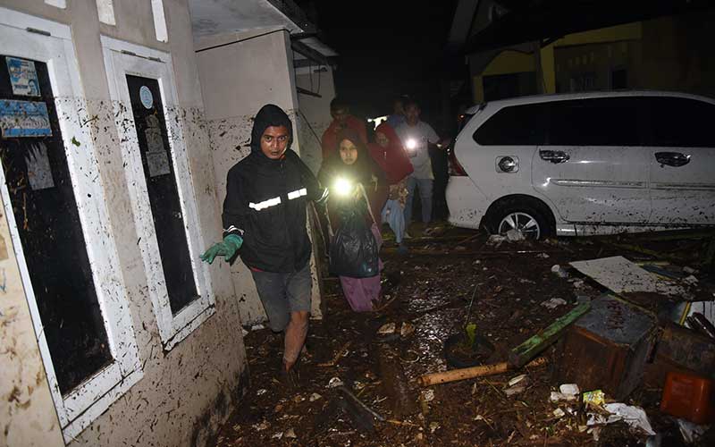 Foto-Foto Kondisi Terkini Lokasi Banjir Bandang di Sukabumi