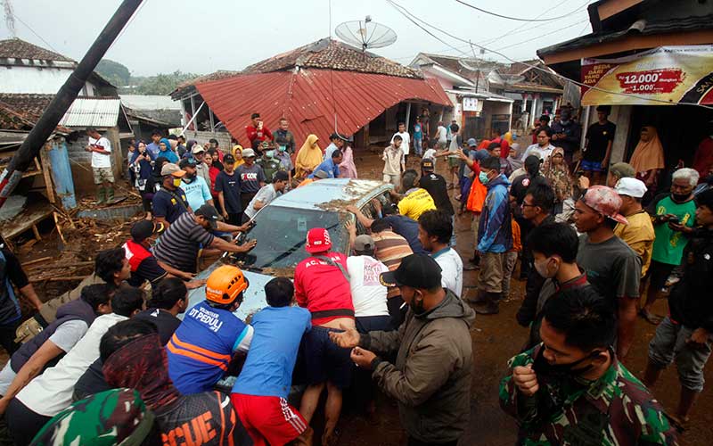 Foto-Foto Kondisi Terkini Lokasi Banjir Bandang di Sukabumi