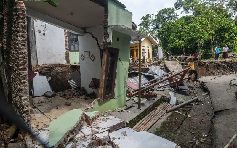 Bencana Tanah Bergerak Lebak Banten, Waspadai Bencana Susulan