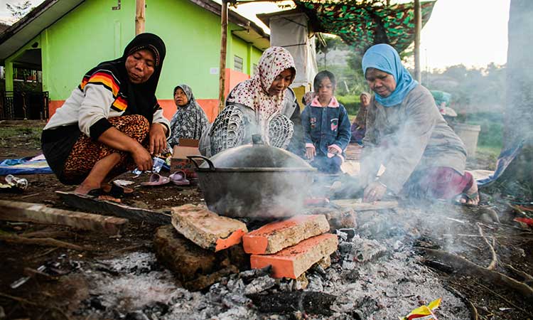 BERITA FOTO : Berbagai Kerusakan Karena Gempa Bumi di Sukabumi