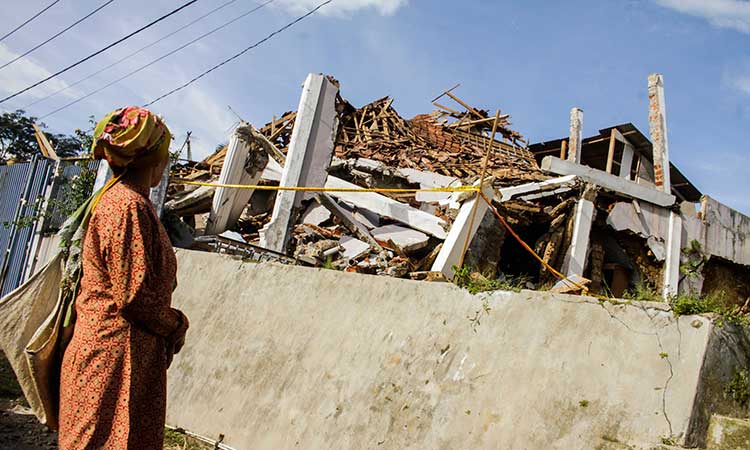 BERITA FOTO : Berbagai Kerusakan Karena Gempa Bumi di Sukabumi