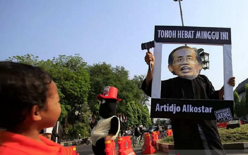 Artidjo Alkostar Meninggal, Inilah Sederet Politikus Koruptor yang Diperberat Hukumannya 