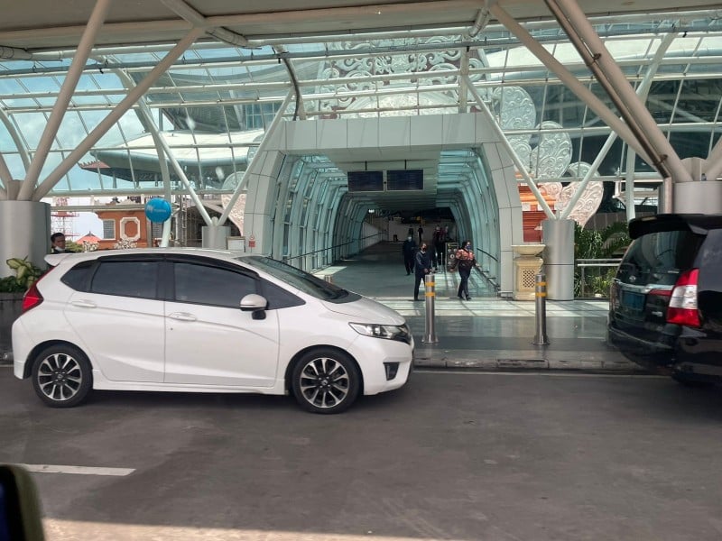 Situasi Bandara Ngurah Rai Bali saat Hari Pertama Uji Coba Bebas Karantina PPLN 