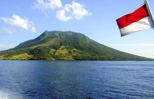 Ternyata Ada 6 Gunung Aktif di Bawah Laut Indonesia, Terdalam 5.000 Meter