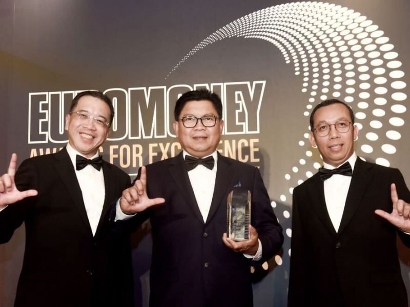 Bank Mandiri Sabet Gelar Best Bank in Indonesia di 2023 versi Euromoney