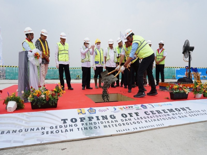 WEGE & BMKG Gelar Topping OFF Gedung Pendidikan dan Laboratorium MKGI