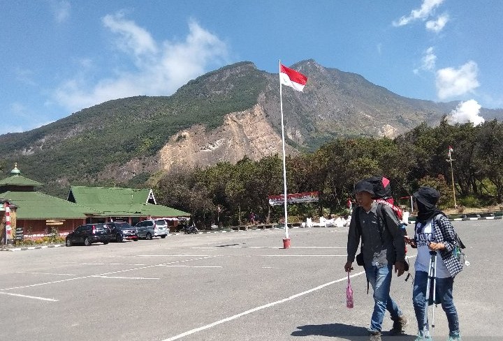 Ini Rekomendasi Gunung Untuk Pendaki Pemula