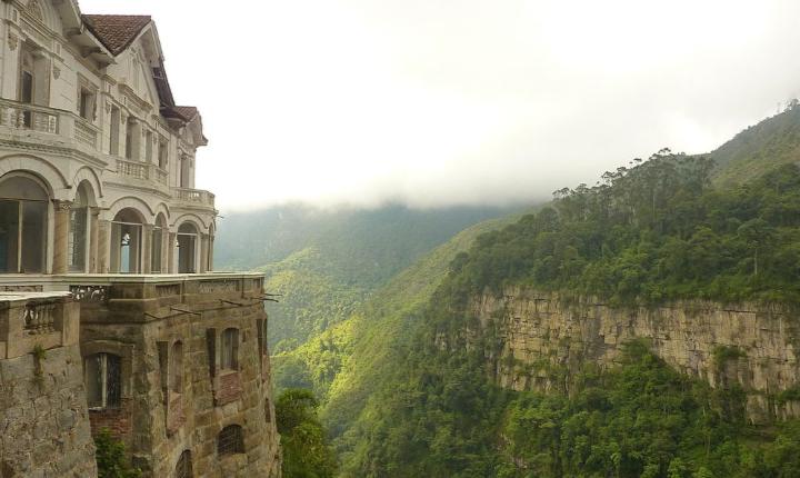 Berhantu, Ini 10 Hotel Paling Seram di Dunia