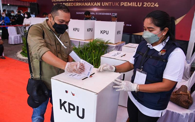 Kaleidoskop Politik 2021: Kekuatan Partai Oposisi Hilang dan Judicial Review UU Pemilu