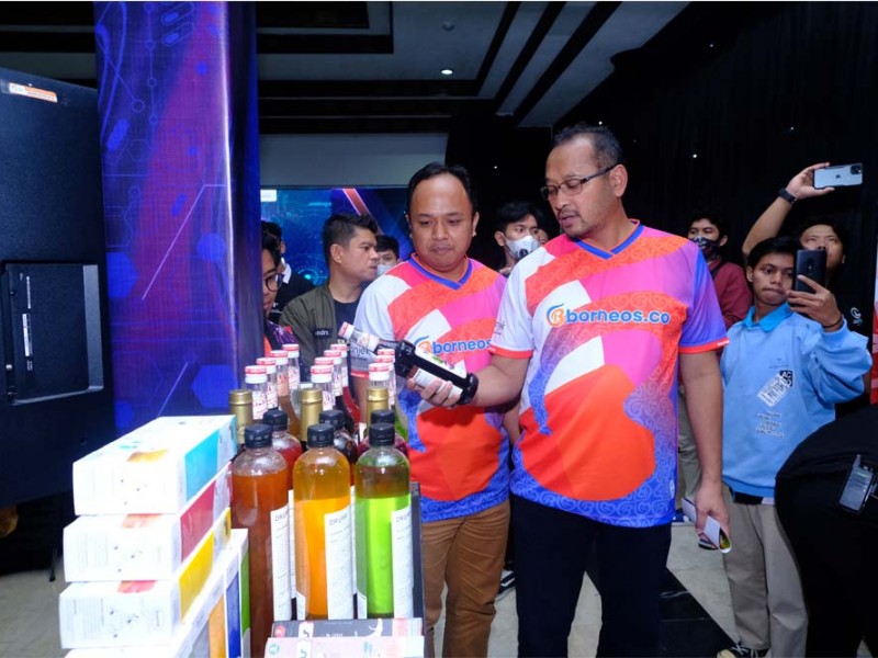 PT Pupuk Kalimantan Timur (Pupuk Kaltim) grand launching marketplace binaan Borneos.co 2.0 dan katalog digital mitra binaan perusahaan KamiUMKM.com, Senin (21/11/2022)./JIBI-Istimewa 