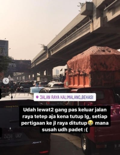 Foto-Foto Ruas Jalan di DKI Macet Parah Gara-gara PPKM Darurat