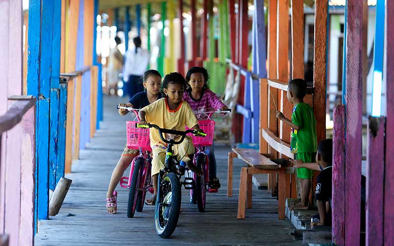 Foto-Foto Aktivitas di Kampung Pengembara Laut 