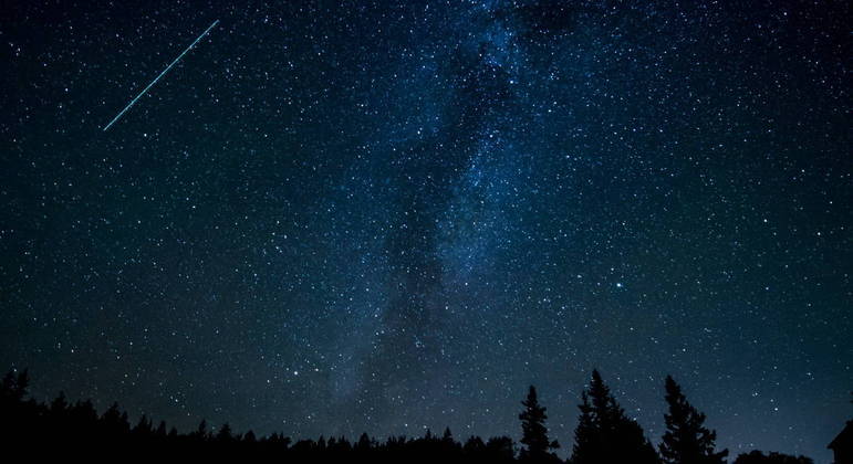 hujan meteor geminid hari ini desember 2021 tanggal berapa