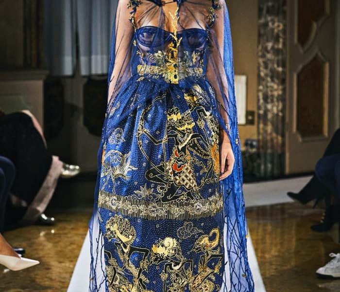 Kreasi Batik Indonesia Bertemu dengan Gaya Eropa di Milan Fashion Week