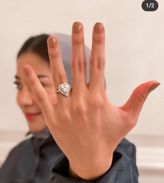 cincin berlian nikita willy dilamar Indra bluebird