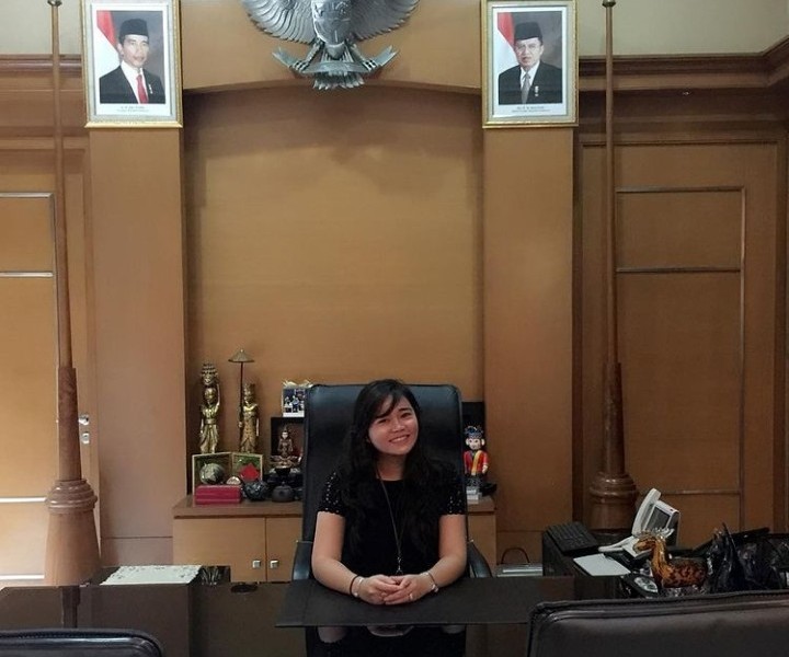 Olivia Allan, Istri Denny Sumargo, Karir Bersinar di Sejumlah Korporasi