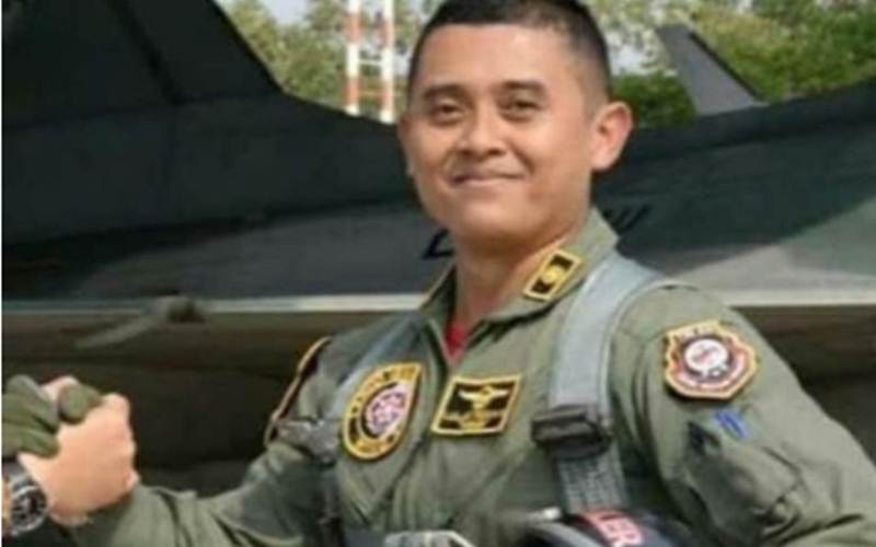 Pesawat T-501 Golden Eagle Tergelincir, Jenazah Pilot Dimakamkan Rabu Malam