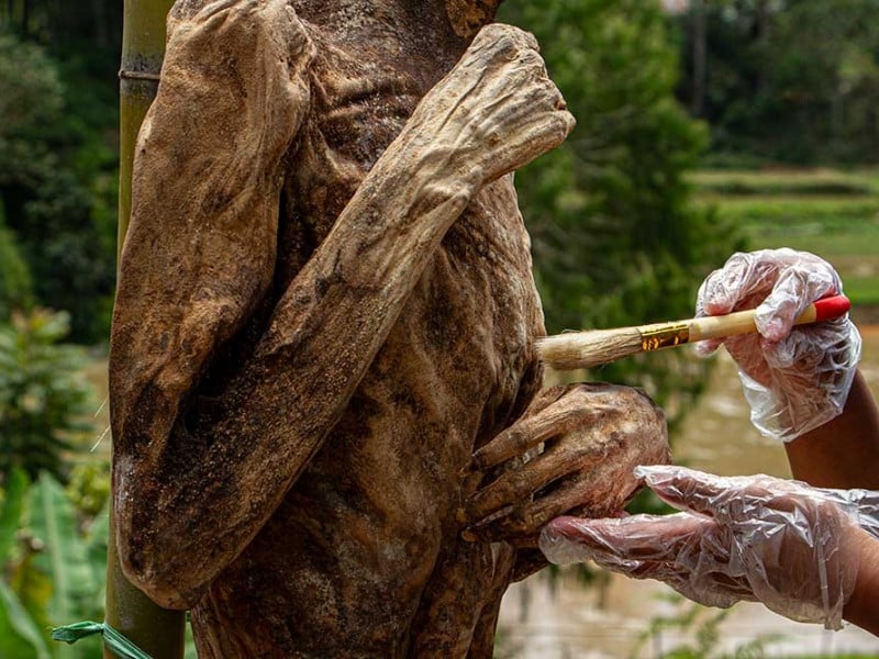 Ritual Manene Suku Toraja, Dari Leluhur Untuk Leluhur