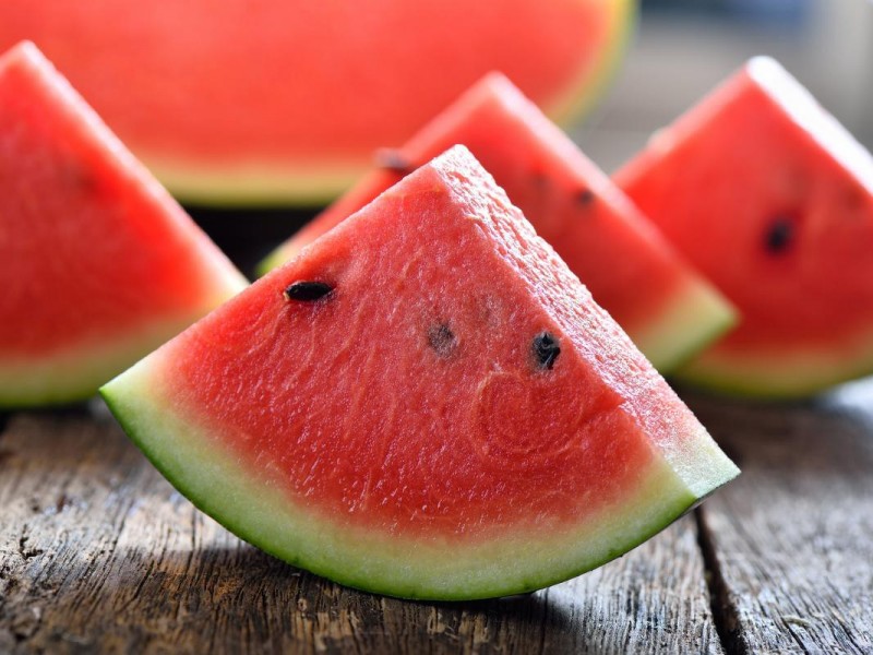 manfaat semangka, baik untuk otot