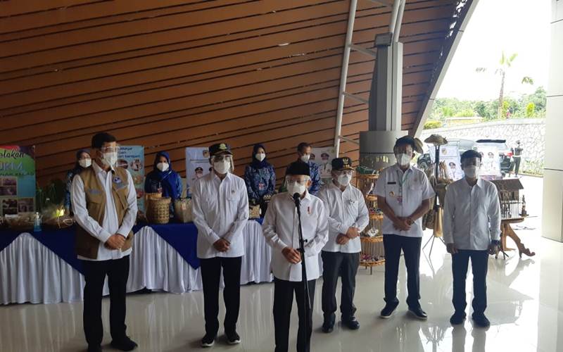 Wapres: Bandara di Muara Teweh Dorong Sektor Tambang dan Sawit