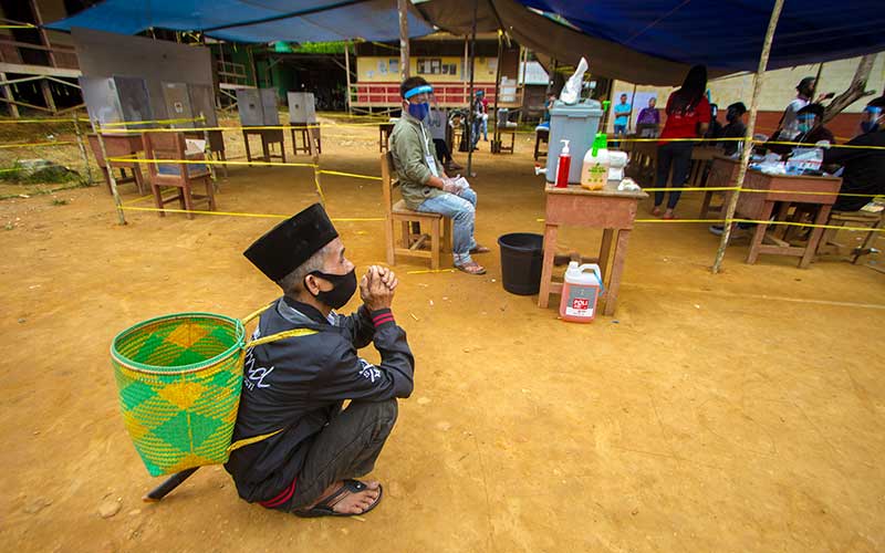 Potret Pemungutan Suara Pilkada Serentak Dari Berbagai Penjuru Tanah Air